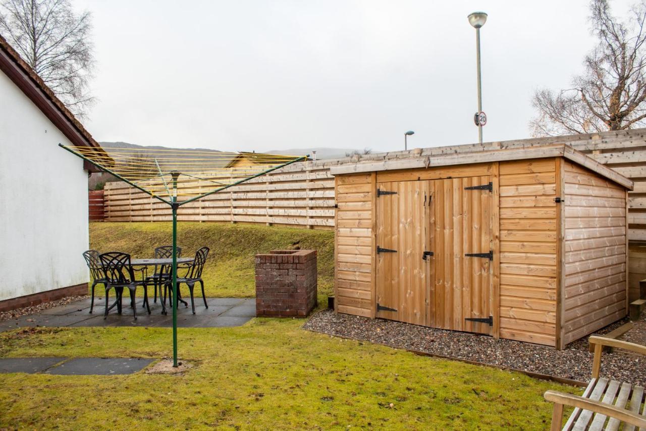 Pine Marten Cottage - Aviemore Exterior foto